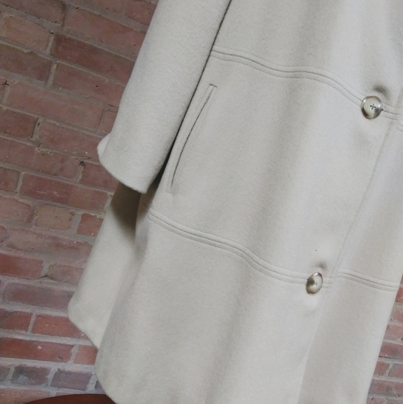 Alorna | PLUS Vtg. Wool Buttondown Coat Tan - Picture 3 of 8